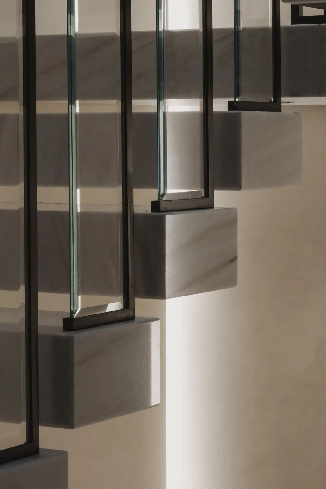 Floating stair with linear lighting